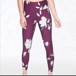 Athleta Floral Elation 7/8 Tight Leggings Purple Plum size SMALL.
